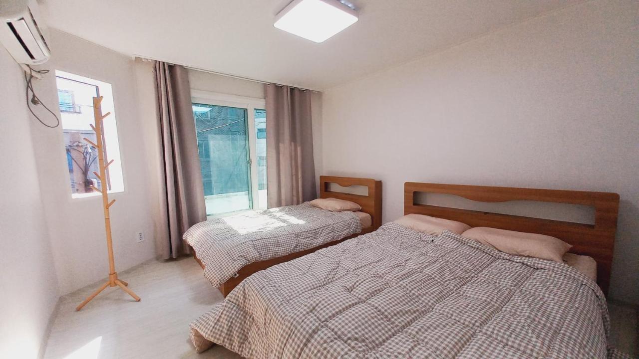 Woodland Apartment - For Foreigners Only Сеул Экстерьер фото